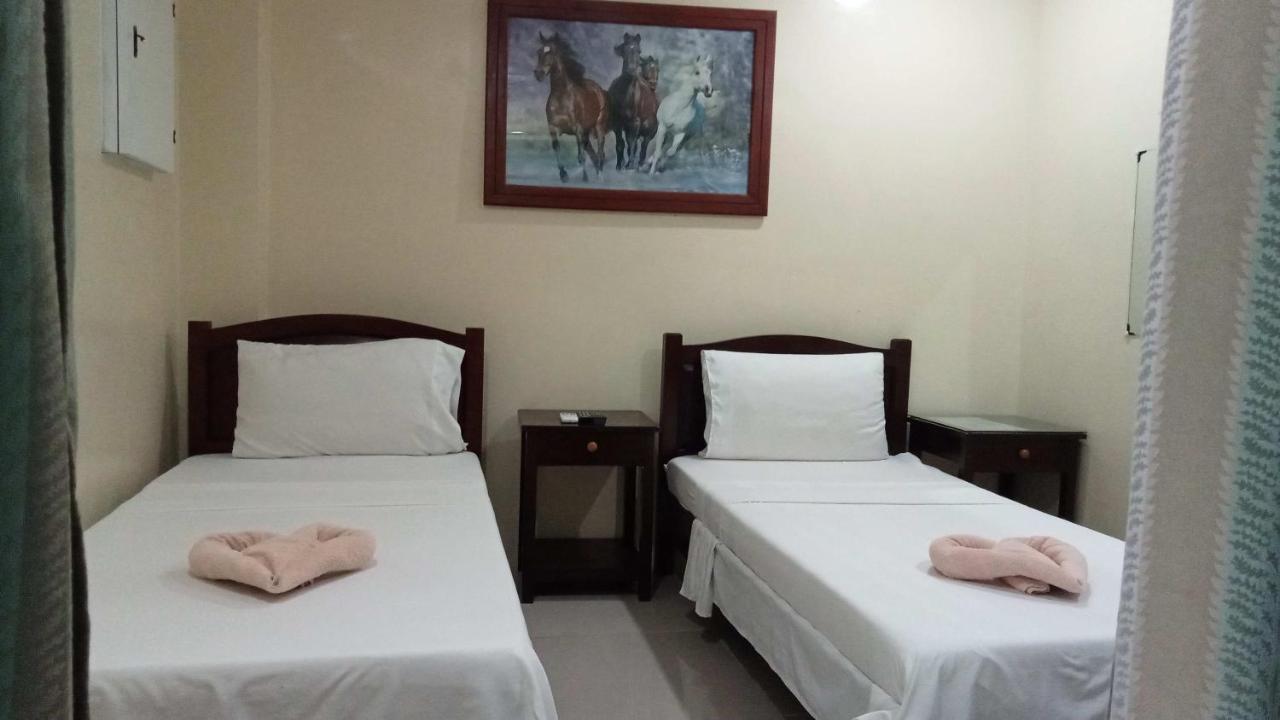 Dino Residences Dumaguete City Kültér fotó