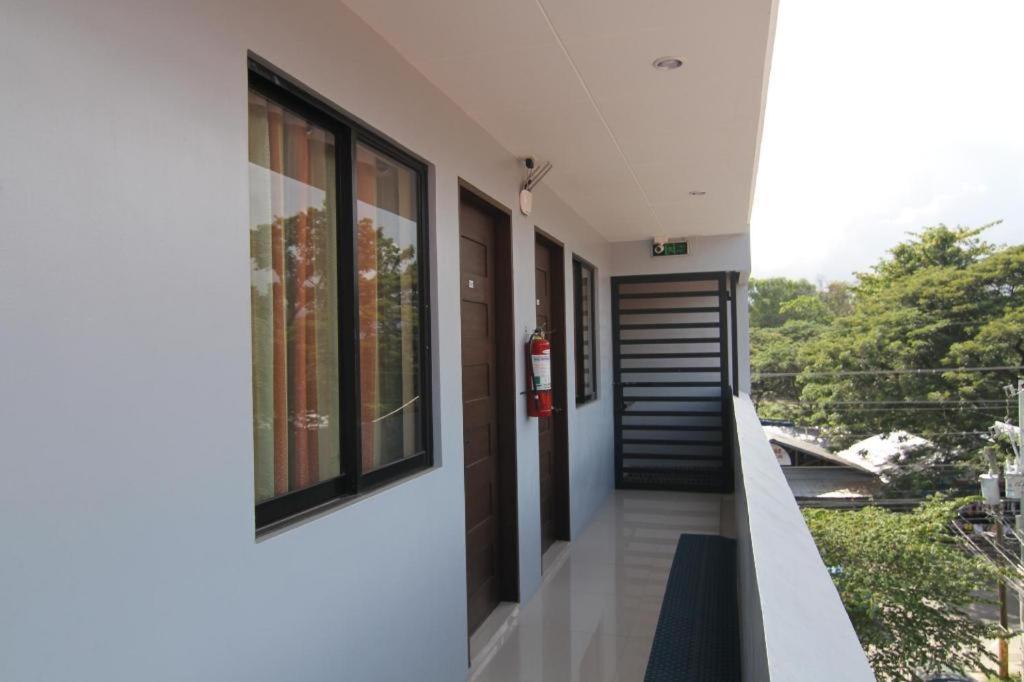 Dino Residences Dumaguete City Kültér fotó